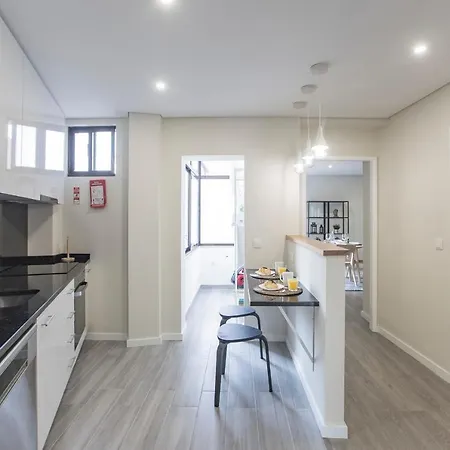 2br Flat W/ Ac & Great Views By Lovelystay * Vila Nova de Gaia