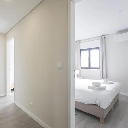 2br Flat W/ Ac & Great Views By Lovelystay Apartment *